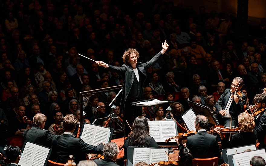 Royal Concertgebouw Orchestra / Santtu-Matias Rouvali